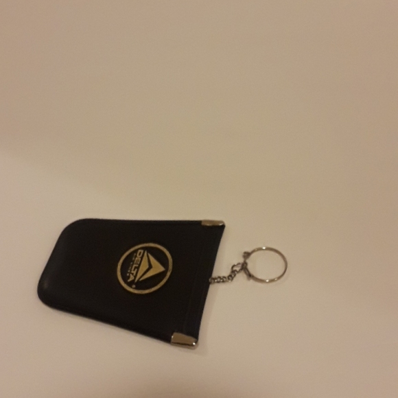 c VTG DELTA AIRLINES COIN PURSE KEY CHAIN RI… - Picture 3 of 4